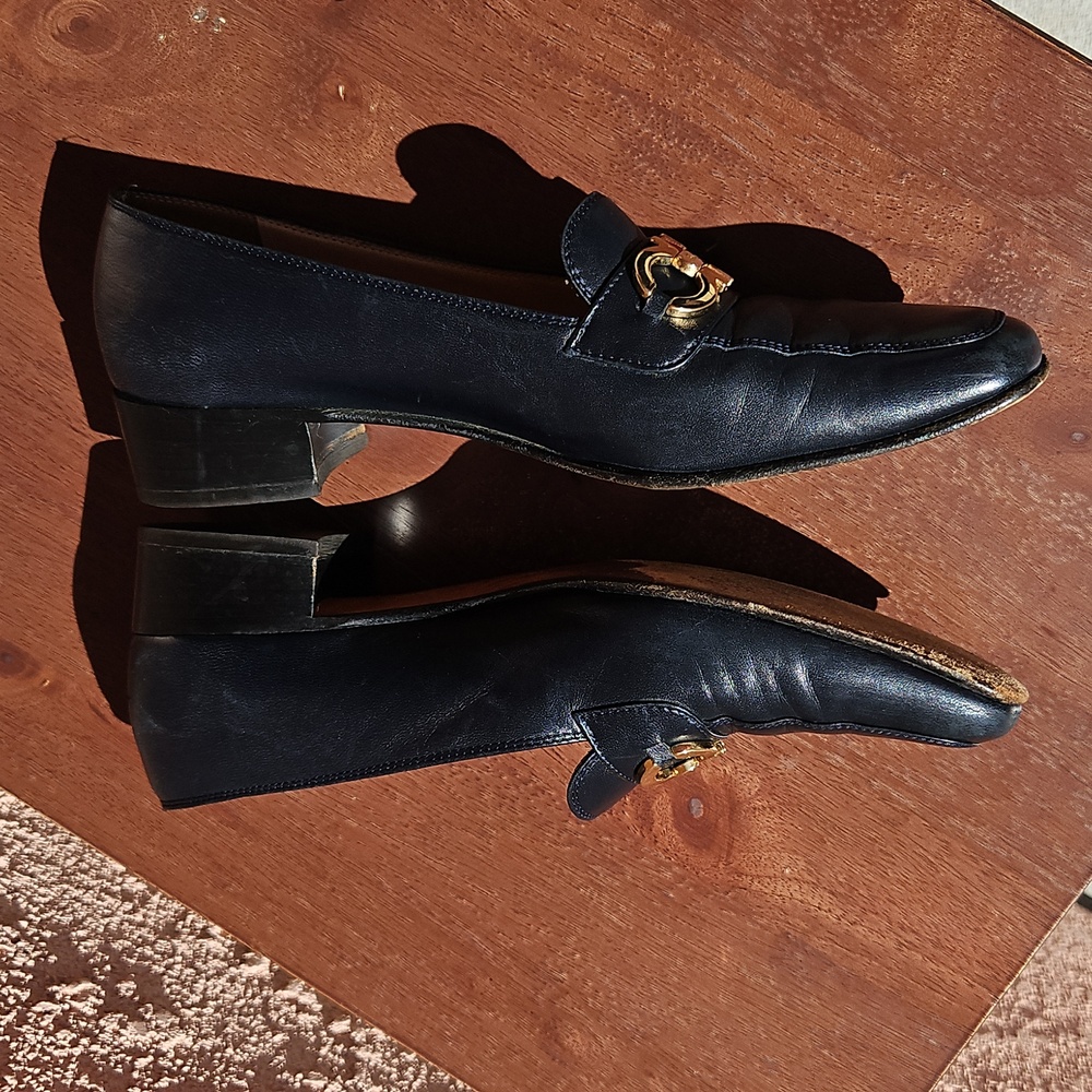 Salvatore Ferragamo Gancini Navy Leather Loafers Size 8 - Picture 8 of 14